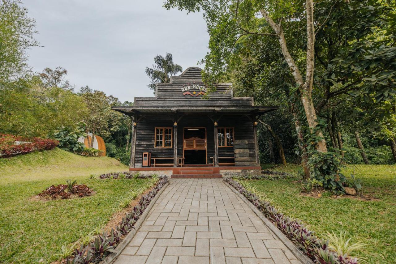 Montrose Golf Resort And Spa - Coorg Jambur Екстер'єр фото